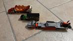 Hot wheels vrachtwagens met twee losse auto’s. De groene is, Ophalen of Verzenden, Gebruikt
