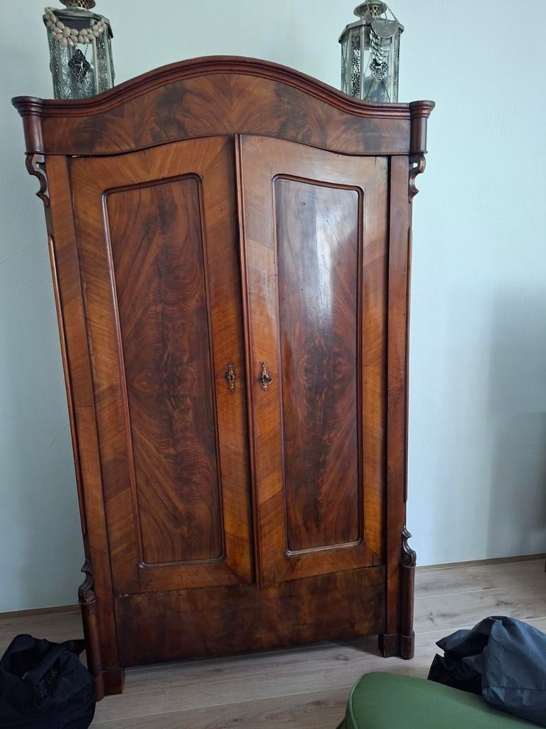 Antieke Kast - Prachtig Houten Meubelstuk, Antiek en Kunst, Ophalen