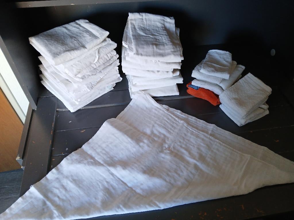 Hydrofiele doeken - luiers ca 25 stuks en slabbetjes, Kinderen en Baby's, Ophalen, Gebruikt, Overige typen, Overige merken