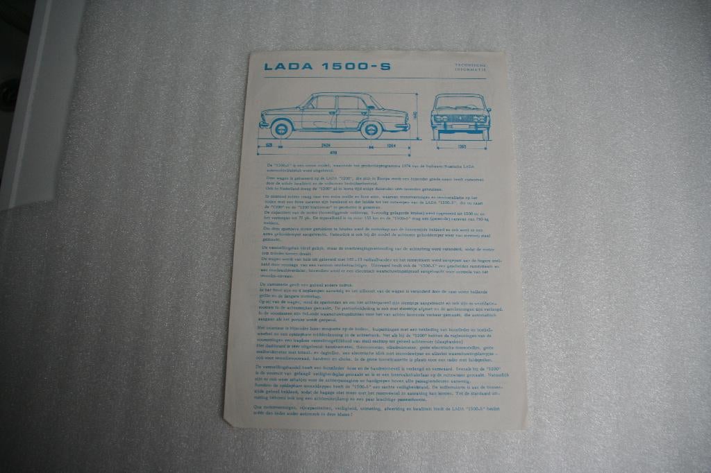 Folder / 1e folder /flyer Lada 1500 S (1974) (4), Ophalen of Verzenden, Nieuw, Overige merken