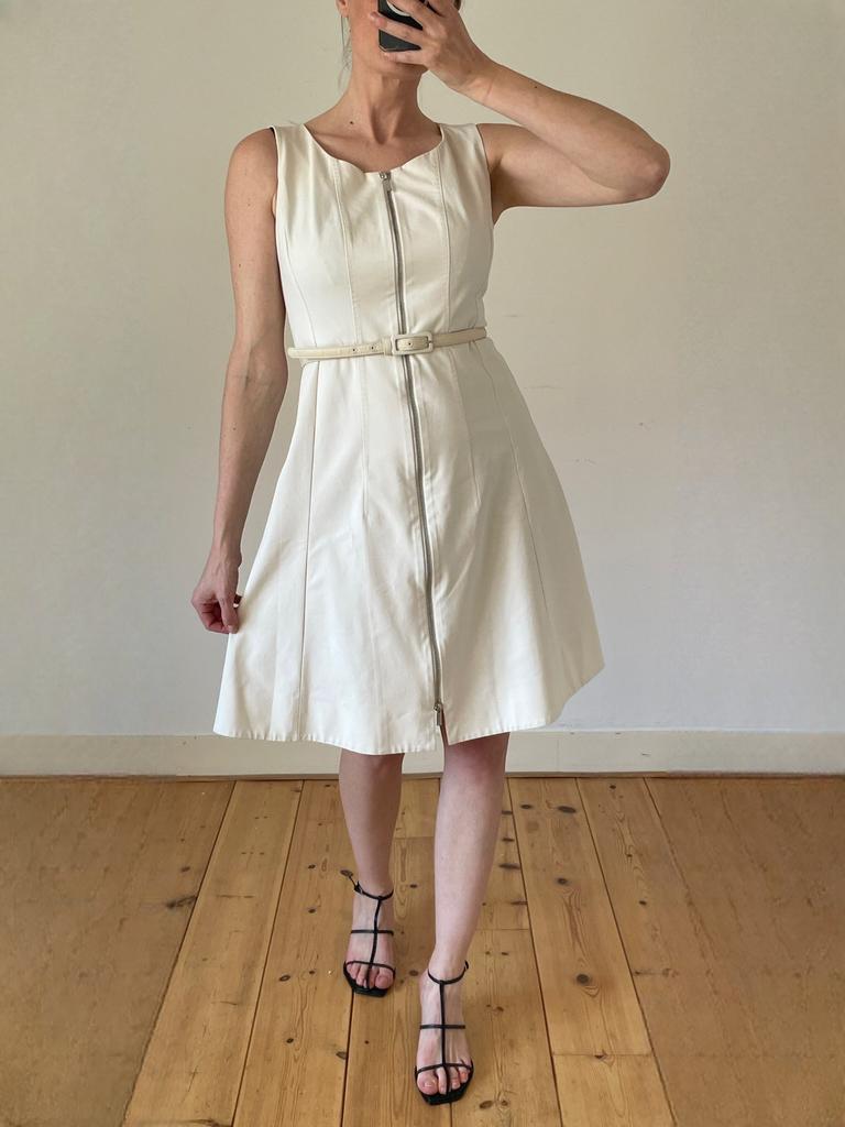 Minimalistische A-lijn jurk – designer – maat 36 - np €498, Kleding | Dames, Jurken, Wit, Ophalen of Verzenden, Zo goed als nieuw