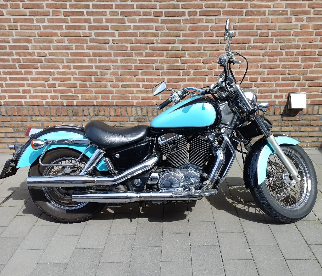 HONDA VT 1100-C2, 2 cilinders, 1099 cc, Chopper, Particulier