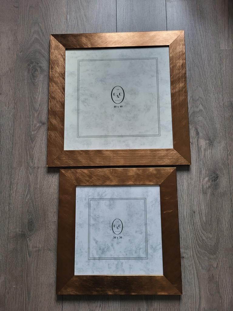 2 kwaliteits fotolijsten "Excellent", brons, 40x40 en 30x30, Ophalen, Hout, Minder dan 50 cm, Minder dan 50 cm