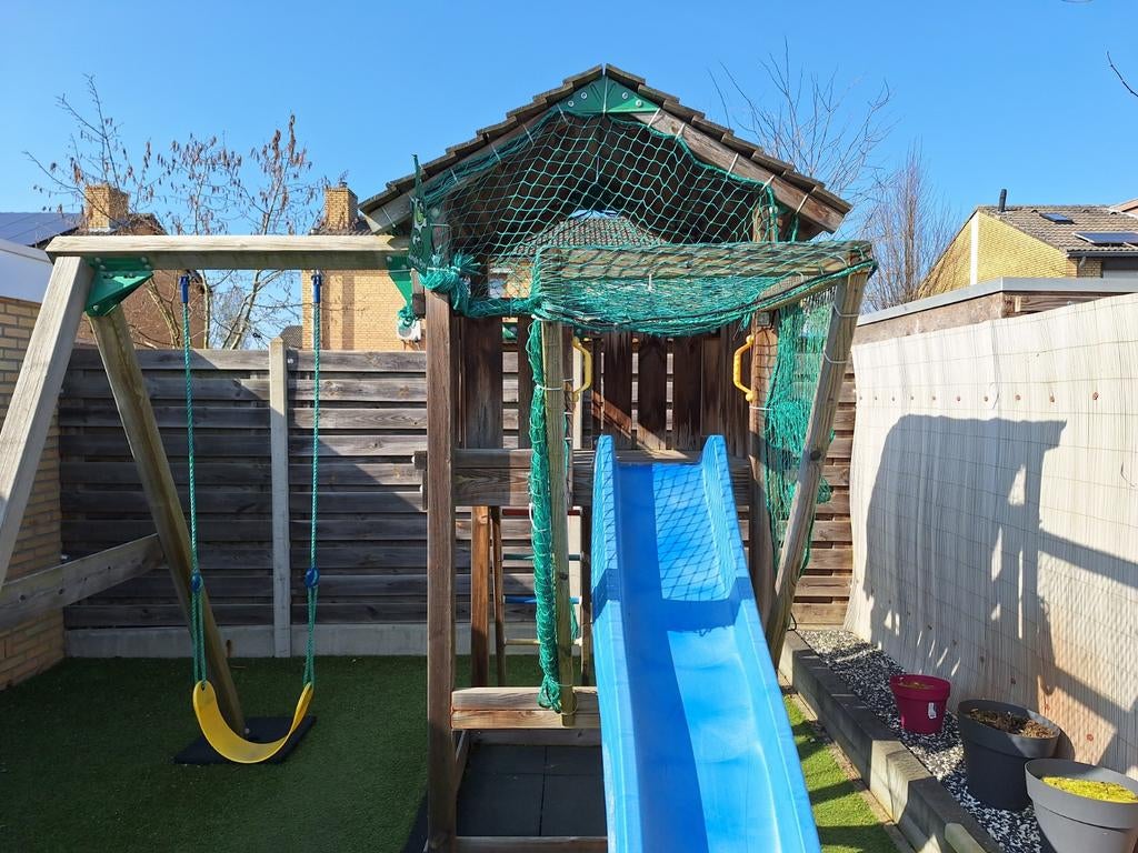 Jungle Gym speeltoestel buiten – schommel & glijbaan, Kinderen en Baby's, Speelgoed | Buiten | Speeltoestellen, Ophalen, Gebruikt