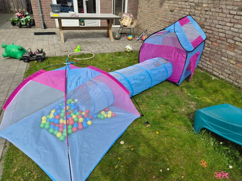 Speeltent met ballen, Ophalen, Zo goed als nieuw