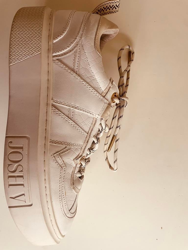 Te koop: leren sneakers, josh V, wit. Maat 37, Kleding | Dames, Schoenen, Ophalen of Verzenden, Zo goed als nieuw, Wit, Sneakers of Gympen