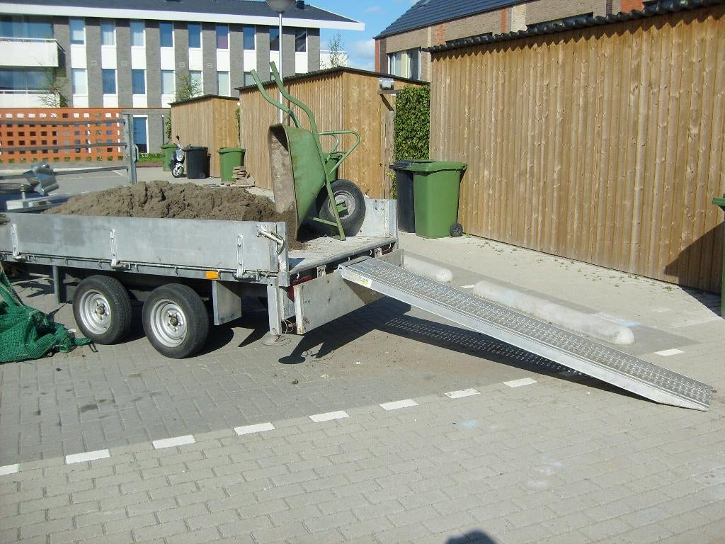 grond afvoer, Tuin en Terras, Zand, Overige typen, Ophalen of Verzenden