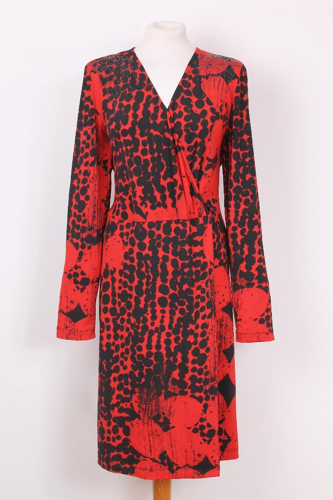 Lente! Jurk van OUI maat 42, Kleding | Dames, Jurken, Zo goed als nieuw, Maat 42/44 (L), Rood, Knielengte, Ophalen of Verzenden