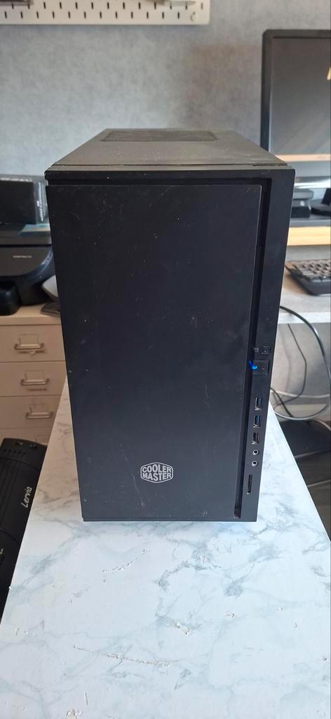 Snelle desktop PC met snelle SSD + 2TB opslag, Computers en Software, Computerbehuizingen, Ophalen