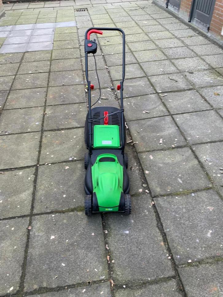 Electrische Grasmaaier met opvangbak, Tuin en Terras, Tuinmeubel-accessoires, Zo goed als nieuw, Ophalen