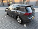 Volkswagen Golf 8 NAP 110pk 7-DSG 2022 Grijs, Auto's, 650 kg, 19 km/l, 3 cilinders, Zilver of Grijs