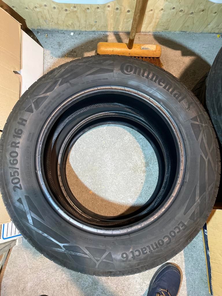 2x Continental EcoContact 6 zomerbanden 205/60/16 92H, Ophalen, Gebruikt