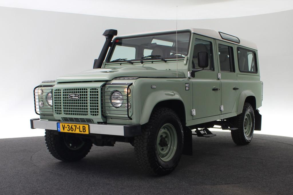 Land Rover Defender 110 2.2 D SW Heritage, (incl. BTW/BPM), Auto's, Land Rover, Euro 5, Gebruikt, Beige, 4 cilinders