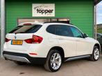 BMW X1 XDrive20i Upgrade Edition|Navi|StoelVw.| € 13.745,0, Gebruikt, 4 cilinders, 2000 kg, Wit