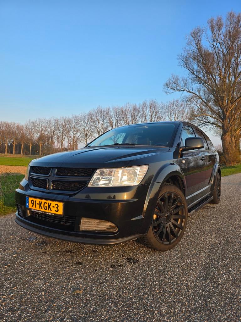 Dodge Journey 2.4 5P 2009 Zwart, trekhaak ,20 inch,, Auto's, 4 cilinders, Zwart, Handgeschakeld, Grijs