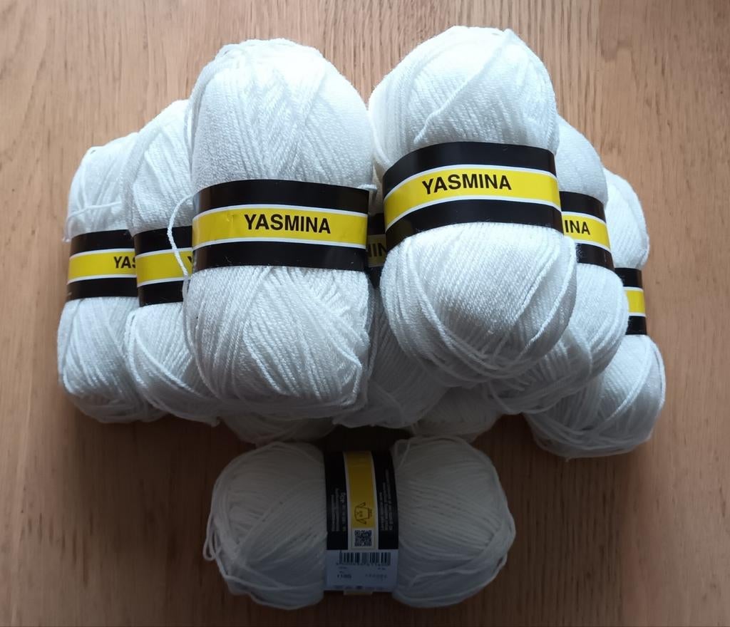 Scheepjes Yasmina Roomwit Garen - 10 bollen, Ophalen of Verzenden, Nieuw, Breien of Haken, Wol of Garen