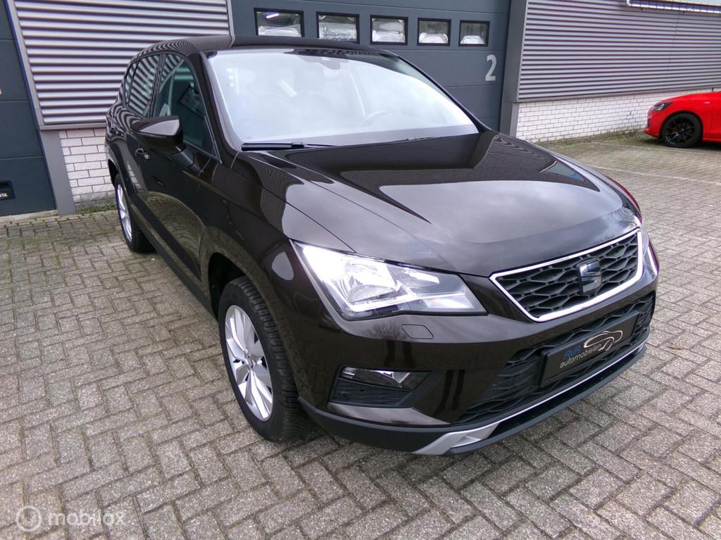 Seat Ateca 1.0 TSI Style, Auto's, Seat, Voorwielaandrijving, Stof, Gebruikt, Zwart