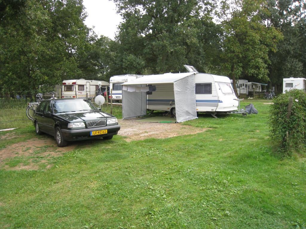 Caravan, Vast bed, Rondzit, Hobby, Kachel