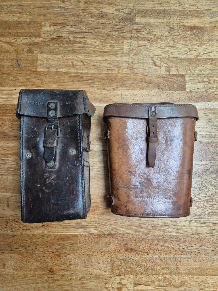 Wo2 Britse verrekijker en mortier vizier opbergtassen, Verzamelen, Militaria | Tweede Wereldoorlog, Ophalen of Verzenden, Engeland
