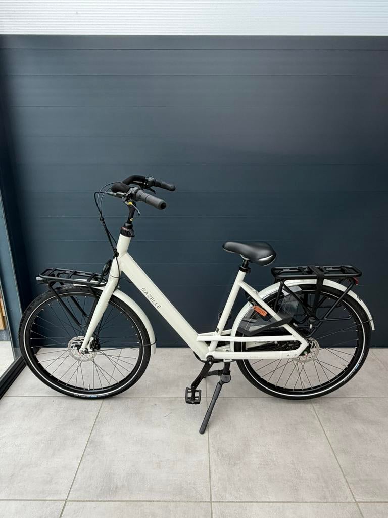 Gazelle Gazelle Bloom C7 ivory white glans, Ophalen, 53 tot 56 cm, Versnellingen, Zo goed als nieuw