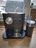 Nespresso koffiemachine magimix met melkopschuimer, Witgoed en Apparatuur, Koffiezetapparaten, Ophalen of Verzenden, Zo goed als nieuw
