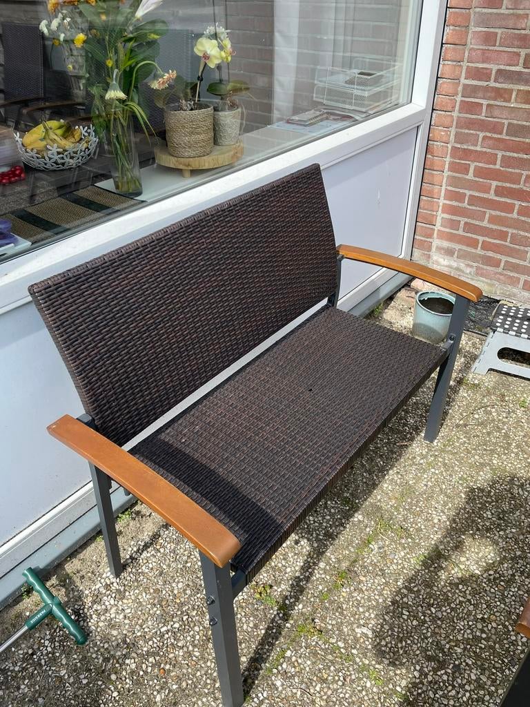 Tuinbank Livarno Valencia, Ophalen, Zo goed als nieuw