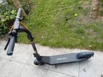 SEGWAY Ninebot Kickscooter E2 PRO E (nieuw staat), Fietsen en Brommers, Steps, Ophalen, Zo goed als nieuw, Elektrische step (E-scooter)