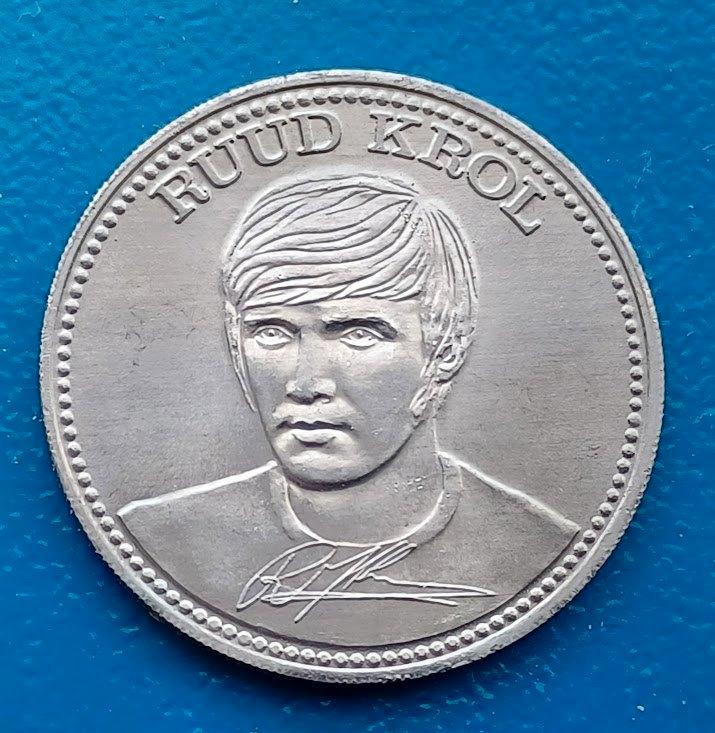 Penning - Ruud Krol Ajax - Shell 1970, Postzegels en Munten, Penningen en Medailles, Overige materialen, Nederland, Verzenden