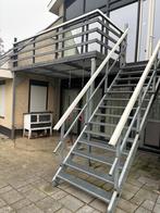 Trap met plateau en terras, Ophalen, Gebruikt, Trap, 2 tot 4 meter