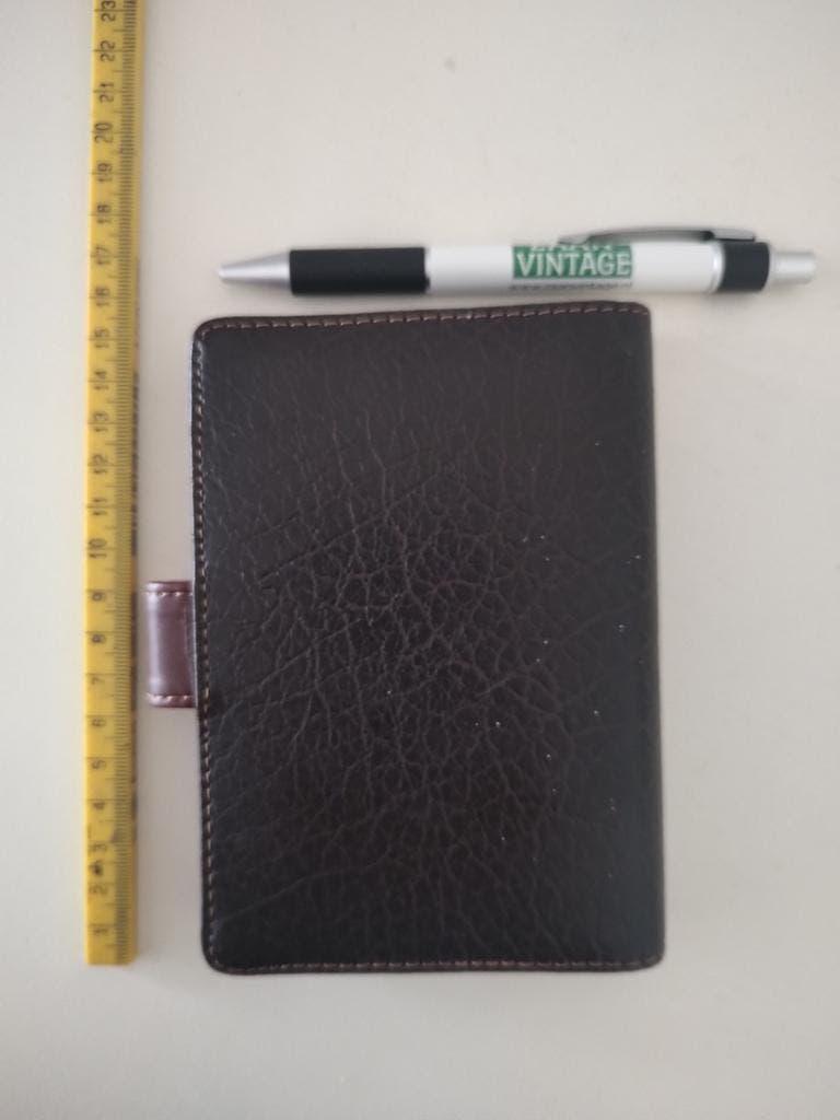 K672 AGENDA organizer model junior 80 x 125 mm kunstleder, Diversen, Onbekend, Ophalen of Verzenden, Zo goed als nieuw, Onbekend