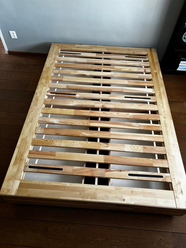 Twijfelaar 140x200 met 4 lades, Huis en Inrichting, Slaapkamer | Boxsprings, Ophalen, Zo goed als nieuw, Twijfelaar, 140 cm