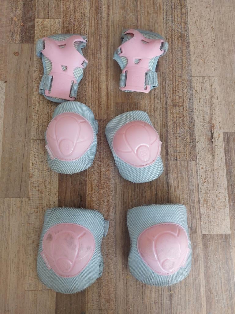 Beschermset kinderen grijs/roze - Knie, elleboog, hand, Overige merken, Gebruikt, Kinderen, Ophalen of Verzenden