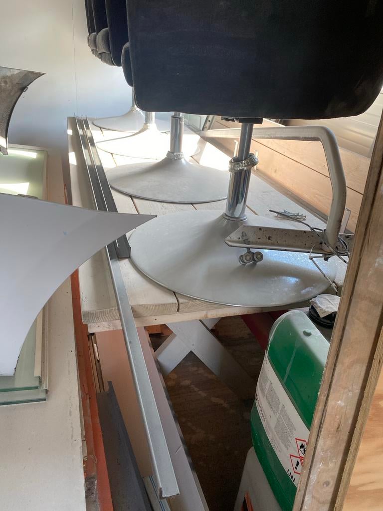 Robuuste witte steigerhouten eettafel met bank, Ophalen, Gebruikt, 200 cm of meer, 50 tot 100 cm