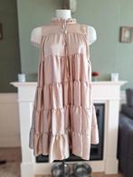 New Collection champagne beige babydoll jurk M 38, Kleding | Dames, Jurken, Maat 38/40 (M), Verzenden, Beige, Zo goed als nieuw