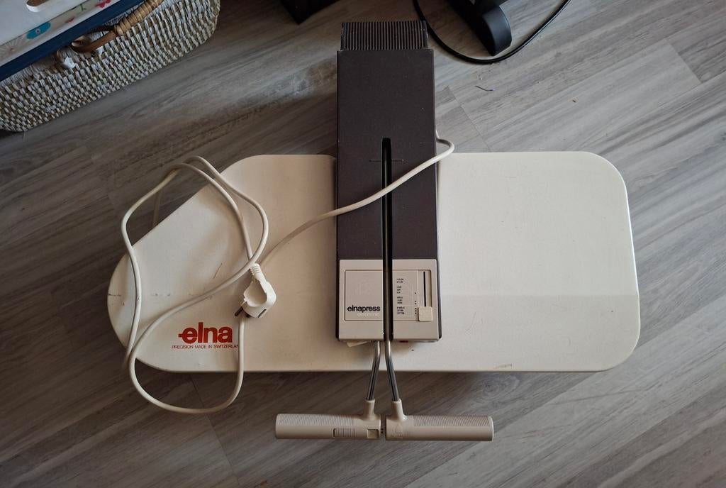 Strijkpers 2 stuks, Witgoed en Apparatuur, Strijkijzers en Strijkplanken, Ophalen