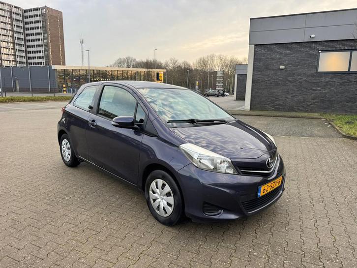 Toyota Yaris 1.0 VVT-i Aspiration, Auto's, Toyota, Bedrijf, Te koop, Yaris, ABS, Achteruitrijcamera, Airbags, Airconditioning