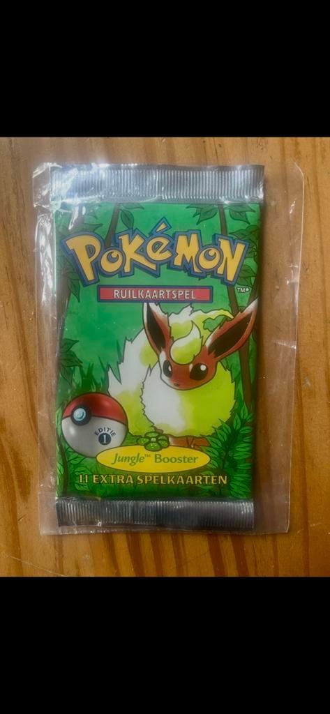 Pokémon basisset jungle booster pack NL, Ophalen of Verzenden, Zo goed als nieuw, Booster