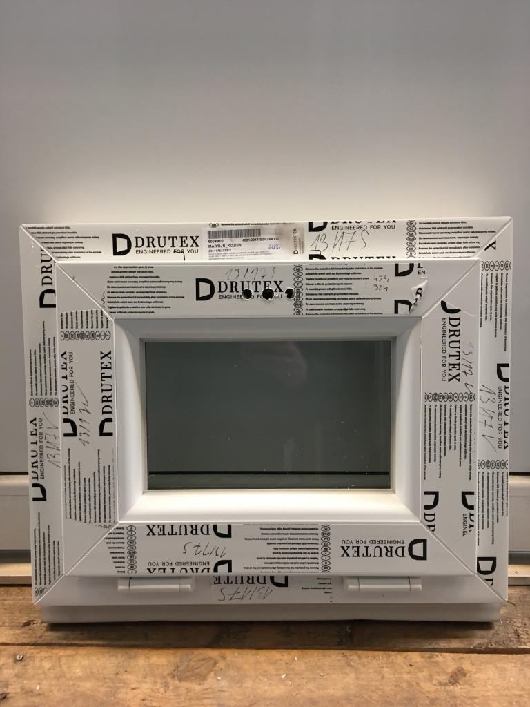 Kunststof kiep kozijn 50 x 40 wit RAL 9016, Doe-het-zelf en Verbouw, Kozijnen en Schuifpuien, Nieuw, Raamkozijn, Kunststof, Minder dan 75 cm