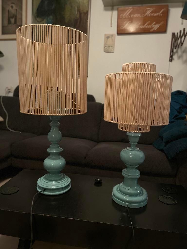 2 x  vintage houten lamp, Huis en Inrichting, Lampen | Tafellampen, Vintage brocante landelijk, 50 tot 75 cm, Ophalen of Verzenden