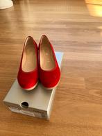 Nieuw! Gabor rode suede damesschoen maat 37,5, Kleding | Dames, Schoenen, Ophalen of Verzenden, Nieuw, Rood, Overige typen