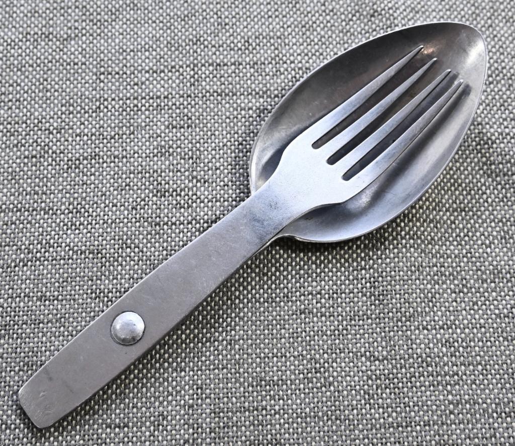 RVS Wehrmacht 'Göffel' (W.S.M.41), Verzamelen, Militaria | Tweede Wereldoorlog, Verzenden, Landmacht, Duitsland, Overige typen