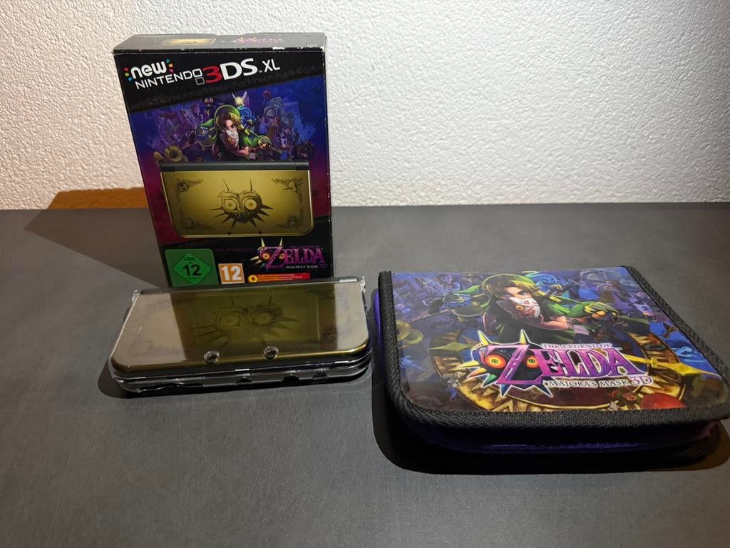 New Nintendo 3DS XL Majora’s Mask Edition Nieuwstaat, Spelcomputers en Games, 1 speler, Nieuw, Ophalen of Verzenden, Role Playing Game (Rpg)