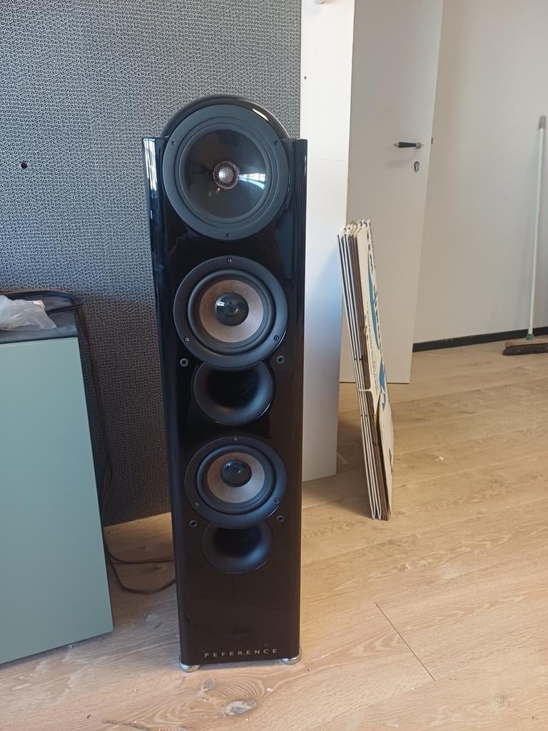 KEF reference 203/2 Vloerstaande Luidspreker - Zwart Glans, Zo goed als nieuw, 120 watt of meer, Front, Rear of Stereo speakers