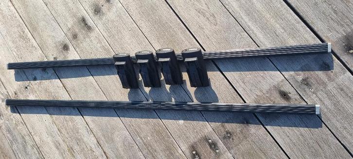 Thule SquareBar Dakdragers + Thule Voetset 775, Auto diversen, Dakdragers, Gebruikt, Ophalen