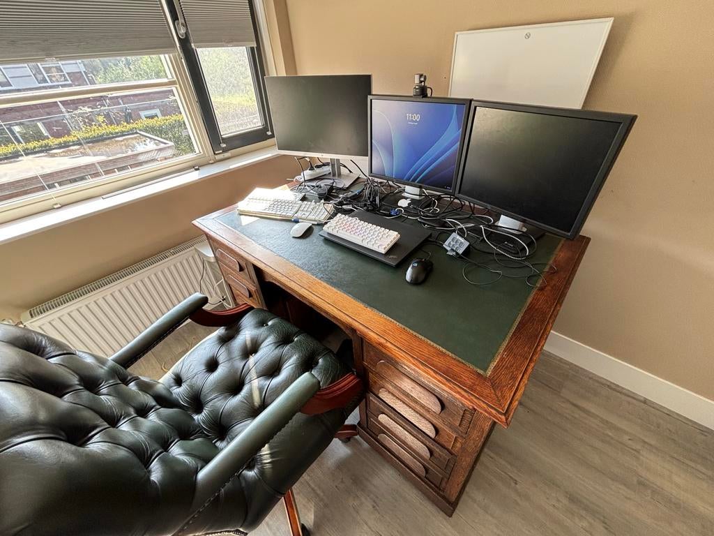 Oud Engels bureau uit de jaren 1910-1920, Ophalen