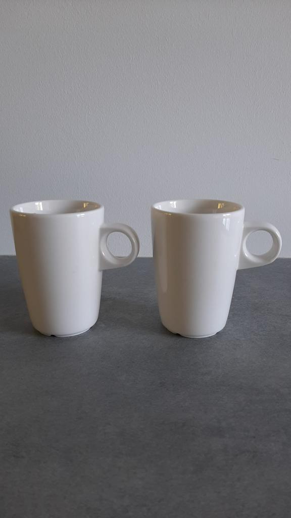 Mosa maastricht witte koppen ringvormig oor Björn Edström, Huis en Inrichting, Keuken | Servies, Ophalen of Verzenden, Zo goed als nieuw