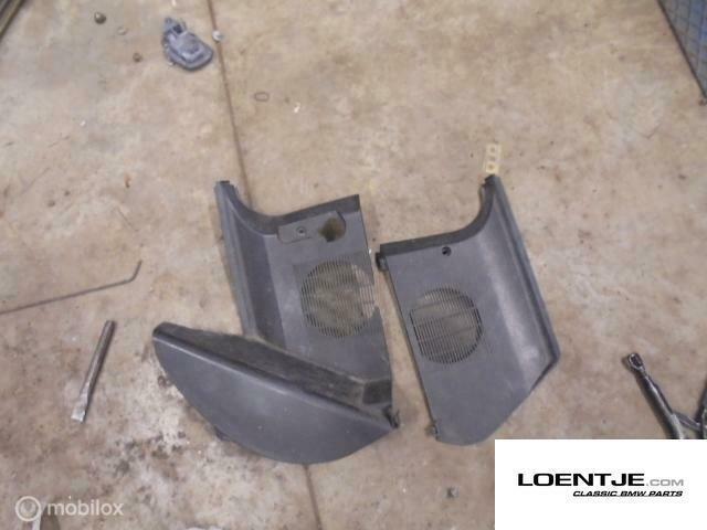 speakerkapjes en voetsteun bij de a stjil bmw e36 cabrio, Auto-onderdelen, Elektronica en Kabels, BMW, Gebruikt, Ophalen of Verzenden