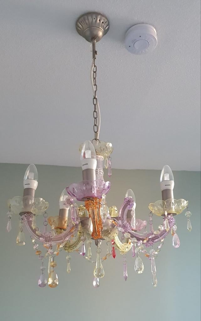 Kleurrijke hanglamp, Ophalen