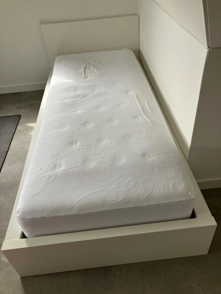 eenpersoonsbed, extra lang 220, Ophalen, Eenpersoons, Wit, Modern, strak