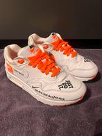 Nike Air Max 1 Just Do It - Verschillende Maten, Ophalen of Verzenden, Zo goed als nieuw, Wit, Sneakers of Gympen